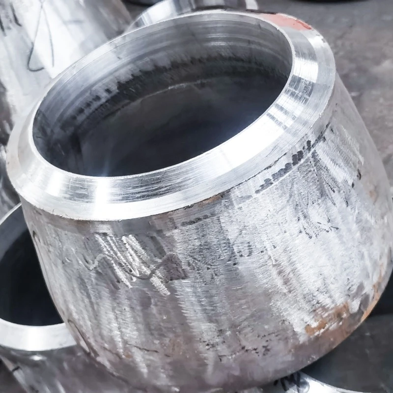 ASTM A234 WP11 مخفض سبائك الصلب